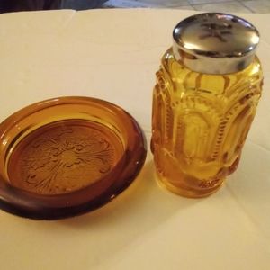 Vintage Moon and Stars shaker